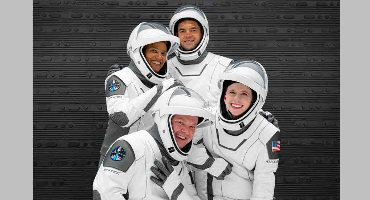 SpaceX’s astronauts had some toilet trouble in space!