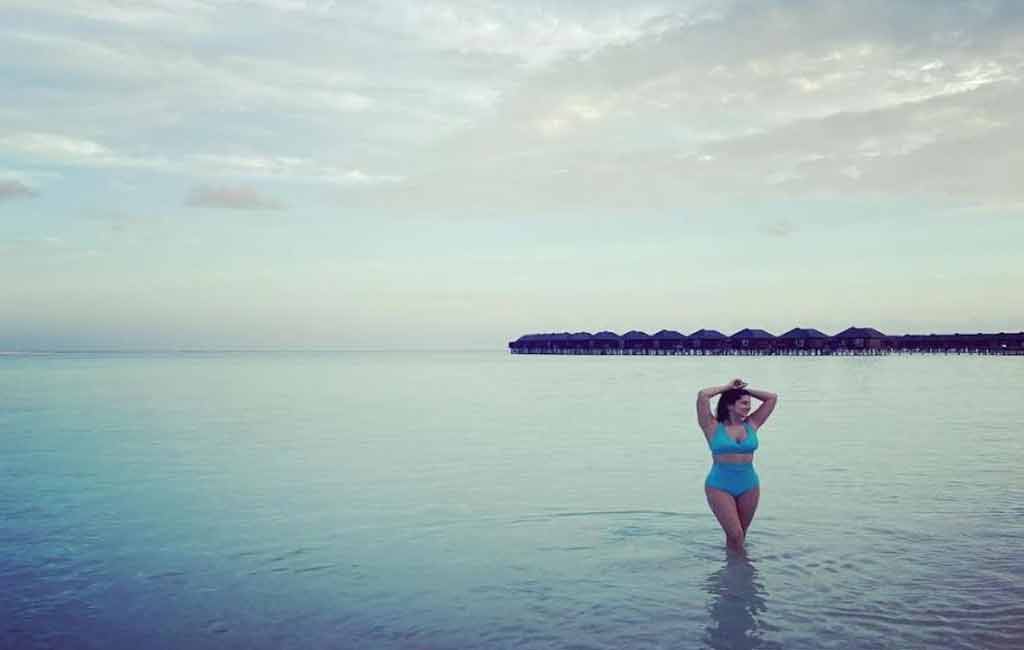 Vacation time: Sunny Leone lives it up with family in Maldives 