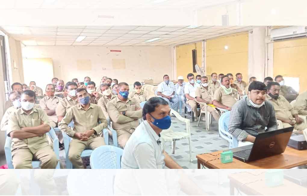 Safety training for TSRTC drivers held in Karimnagar
