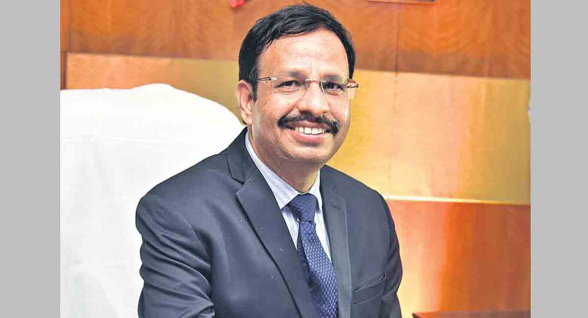 Sajjanar issue key directives to RTC drivers, says erring drivers will be fined