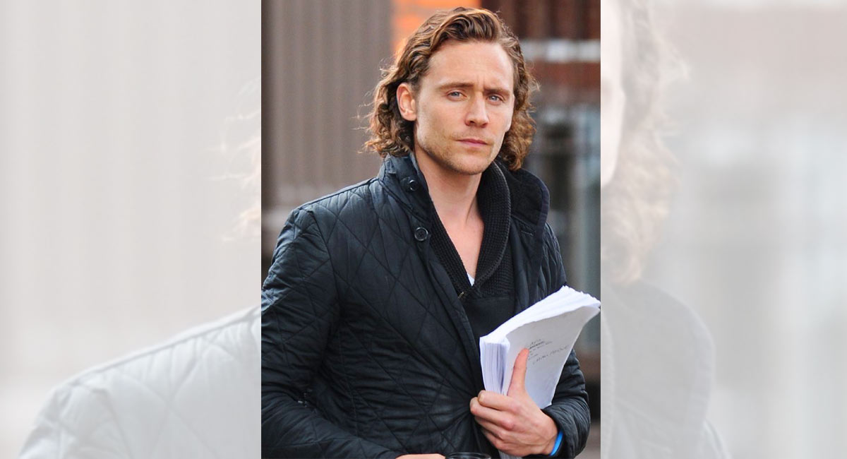 Tom Hiddleston and Zawe Ashton get cosy in Ibiza