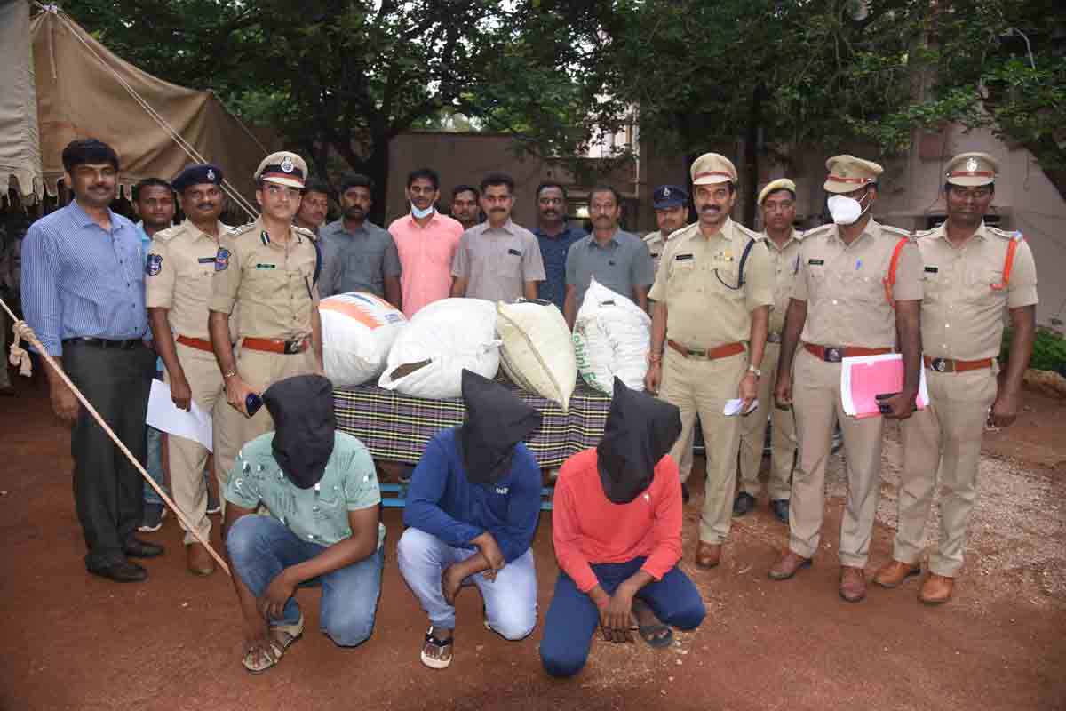 Ganja worth Rs 32 lakh seized, 11 arrested in Warangal