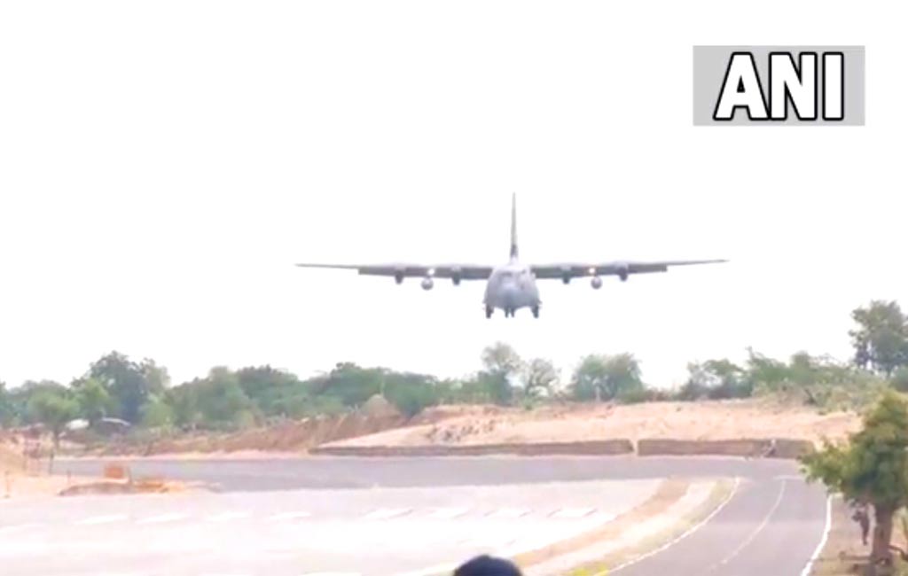 Watch: IAF aircraft carrying Rajnath, Gadkari lands at NH in Rajasthan