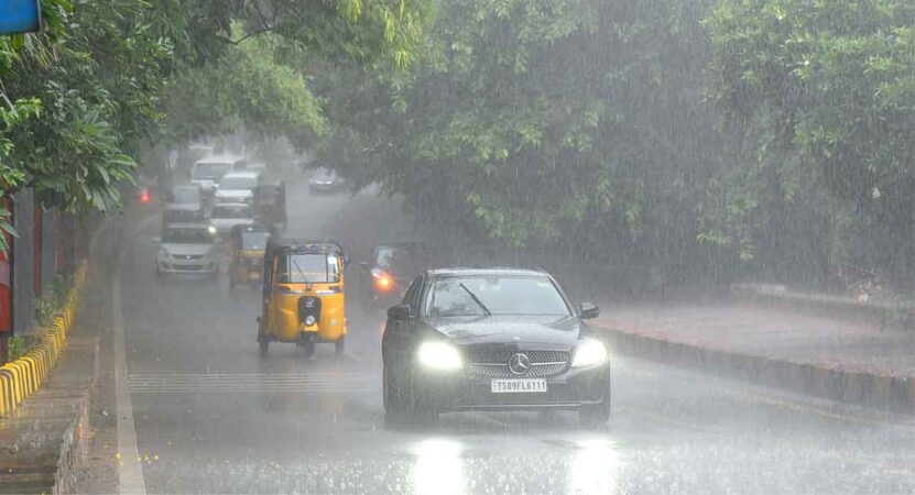 Heavy rains lash Hyderabad