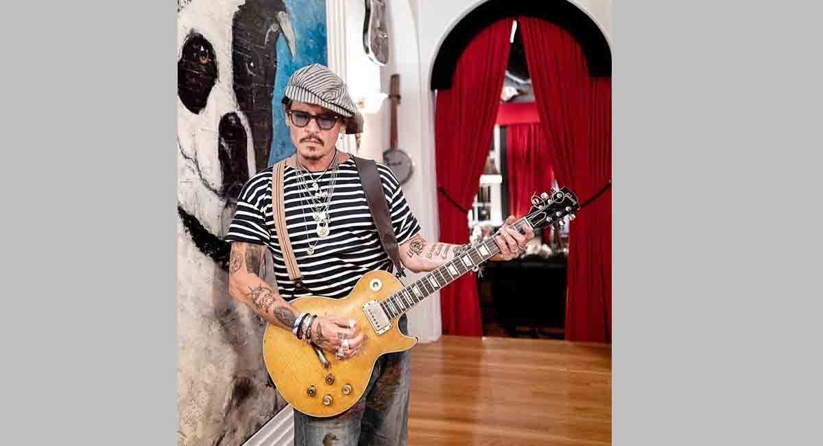 Johnny Depp ‘abandoned’ by mother as teen