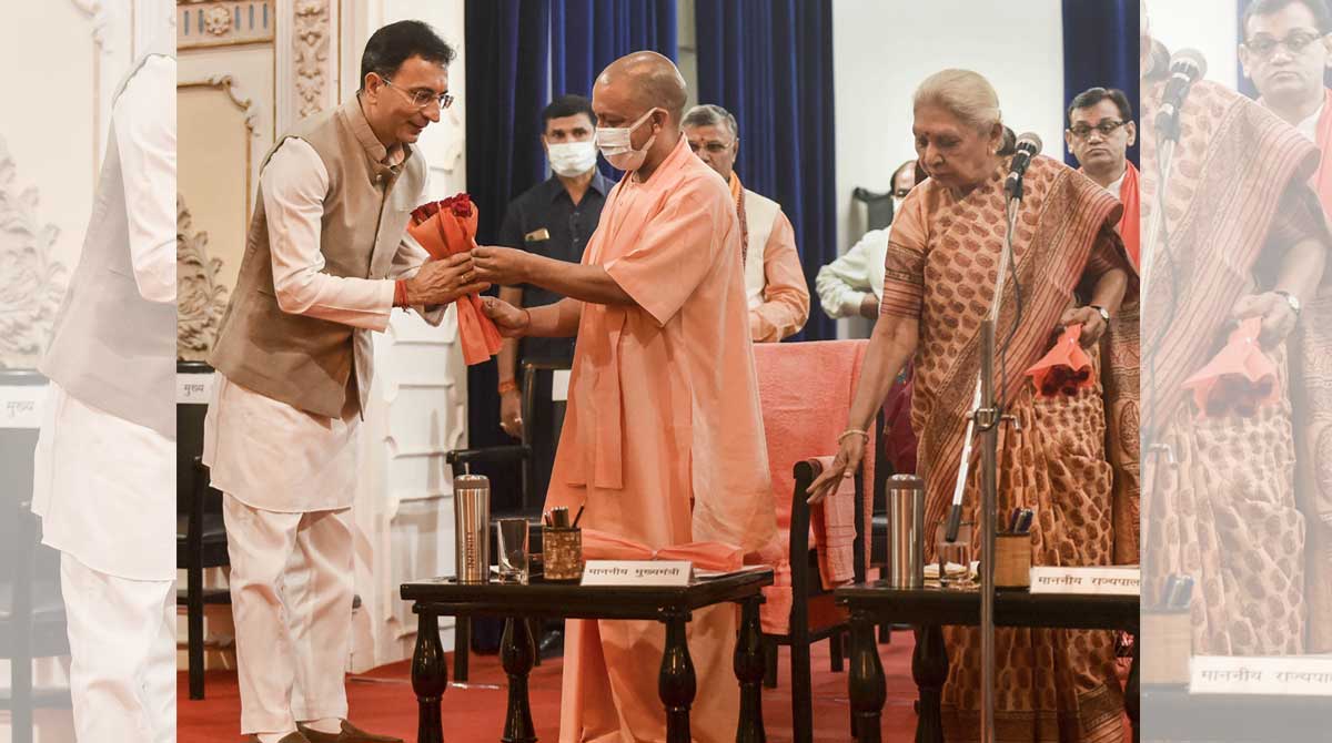 Yogi adds 7 new ministers including Jitin Prasada ahead of polls