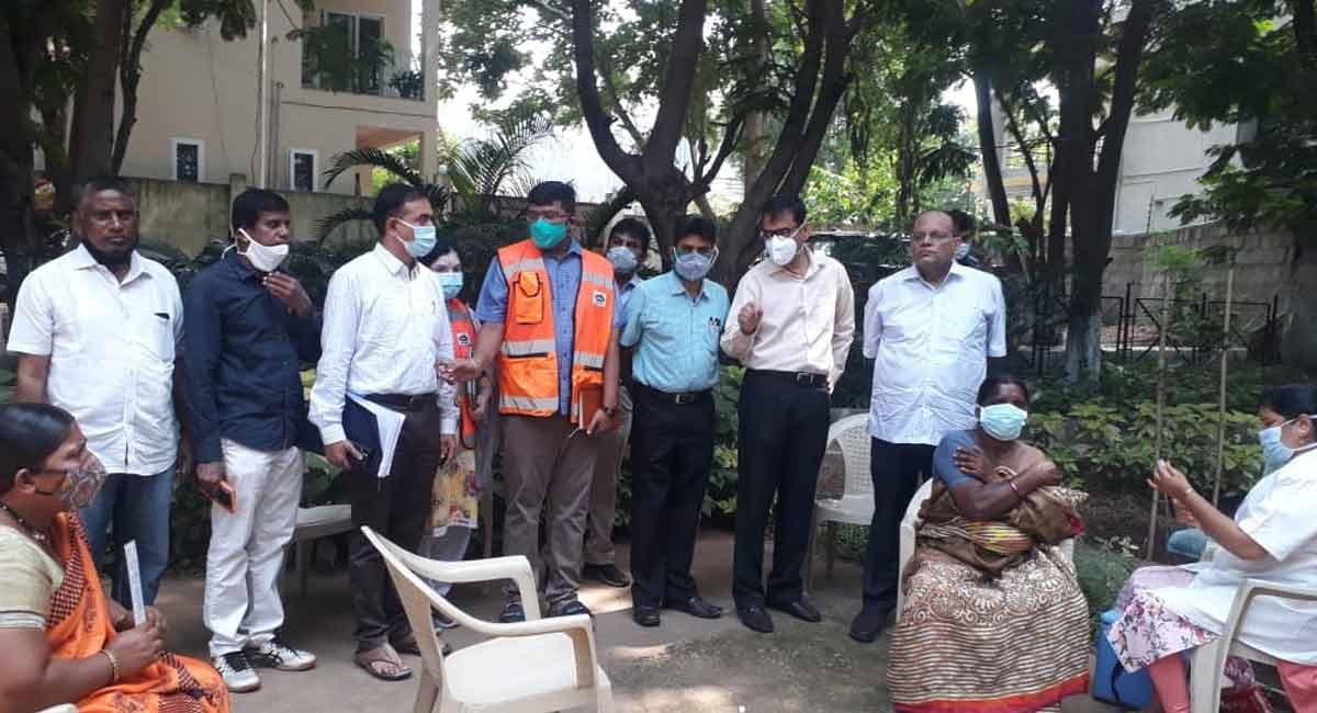 10-day mobile vaccination drive begins in GHMC limits