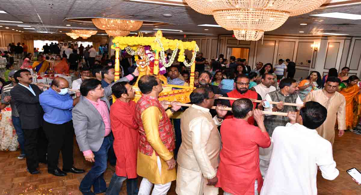 Telugu community celebrates Dussehra in New Jersey