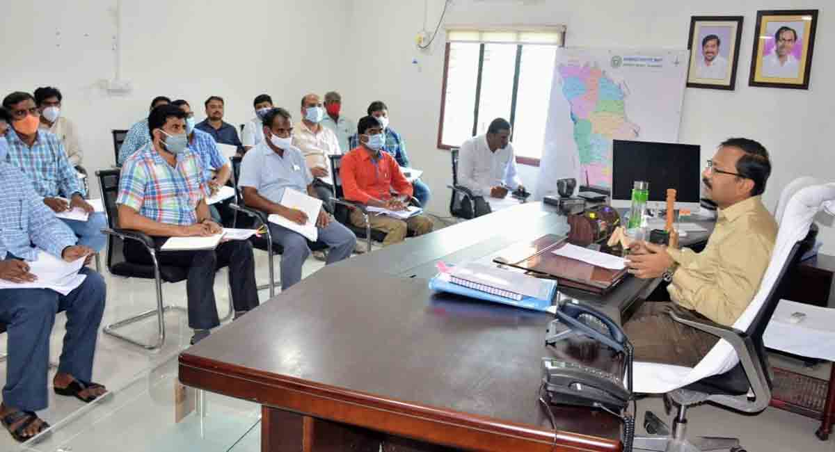 ‘Encourage farmers to cultivate dry land crops’