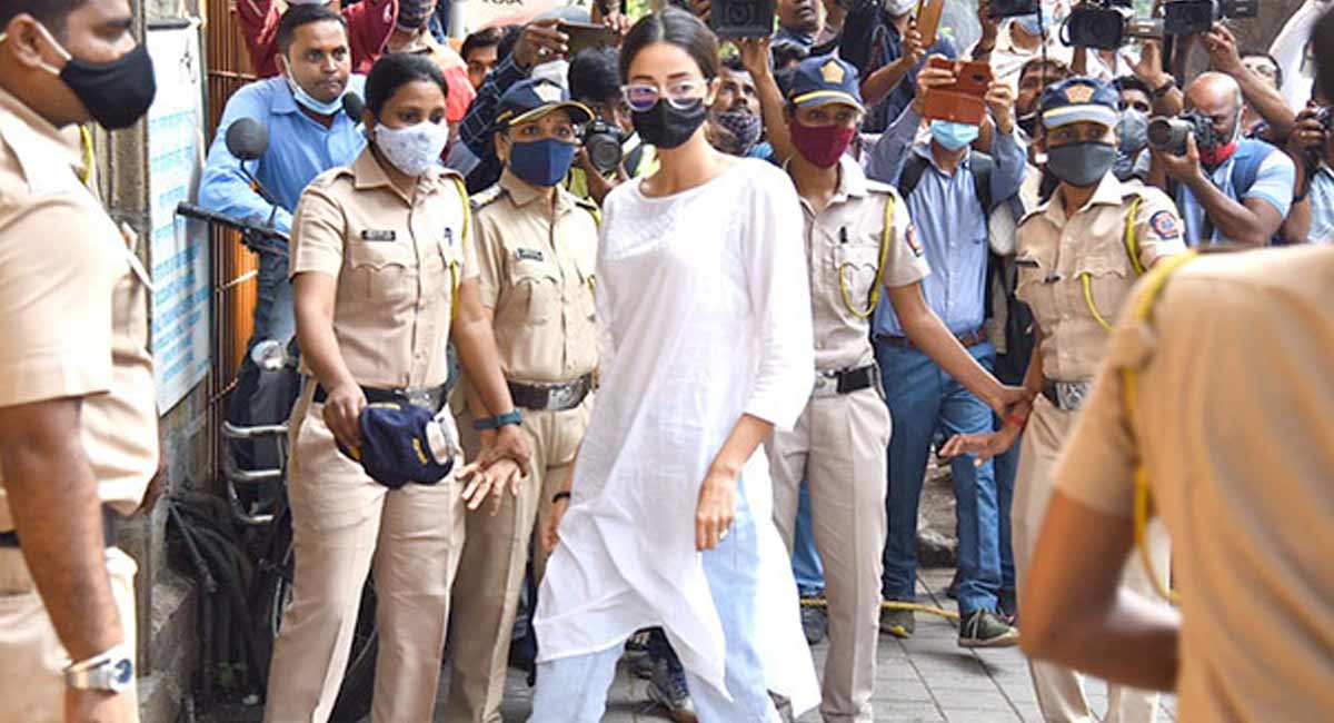 Ananya Panday denies allegations of supplying drugs to Aryan Khan