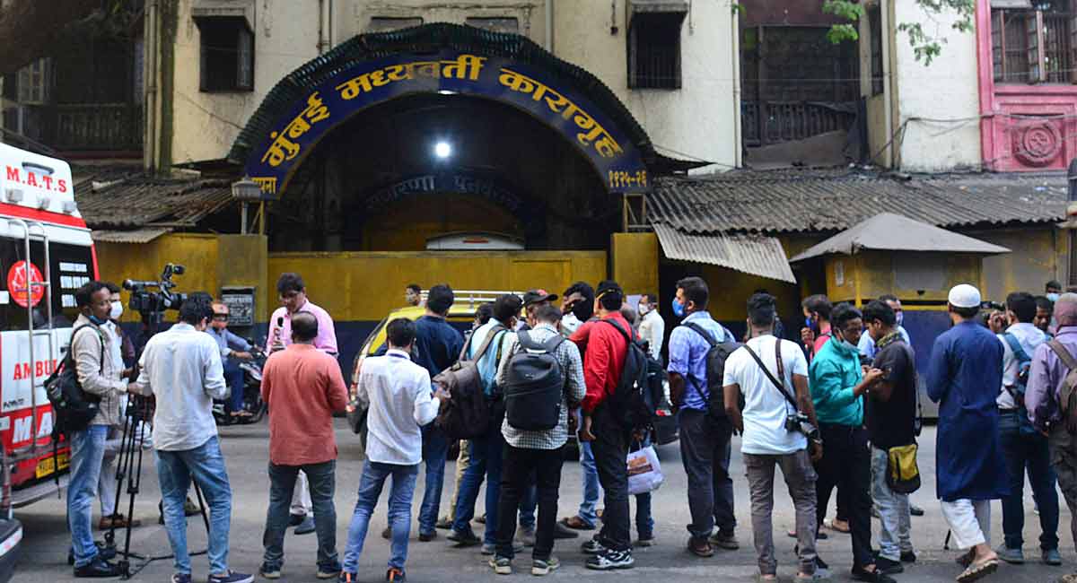 Aryan Khan likely to be out of jail by Friday evening