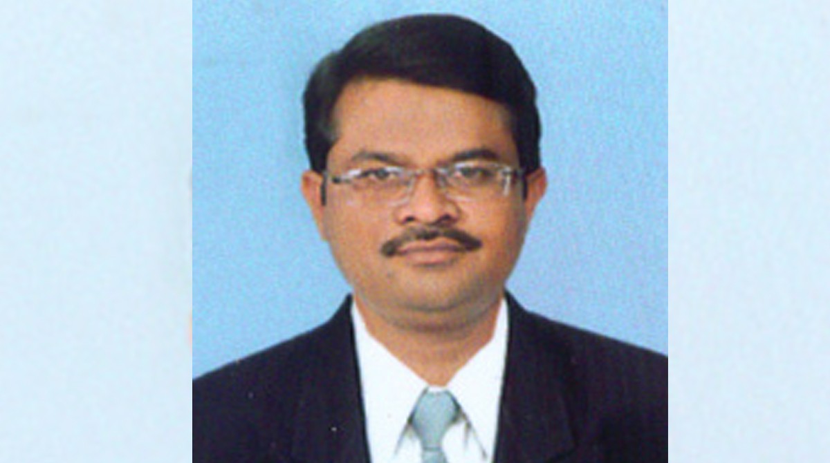 KITSW Asst Prof awarded PhD degree