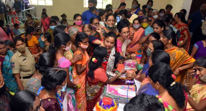 GHMC distributes 4 lakh Bathukamma sarees on Tuesday