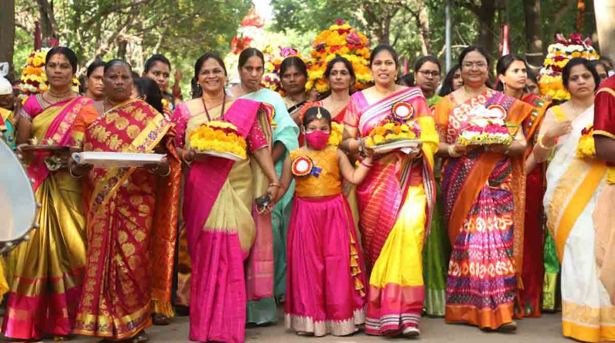Bathukamma celebrated at Cyberabad Police Commissionerate