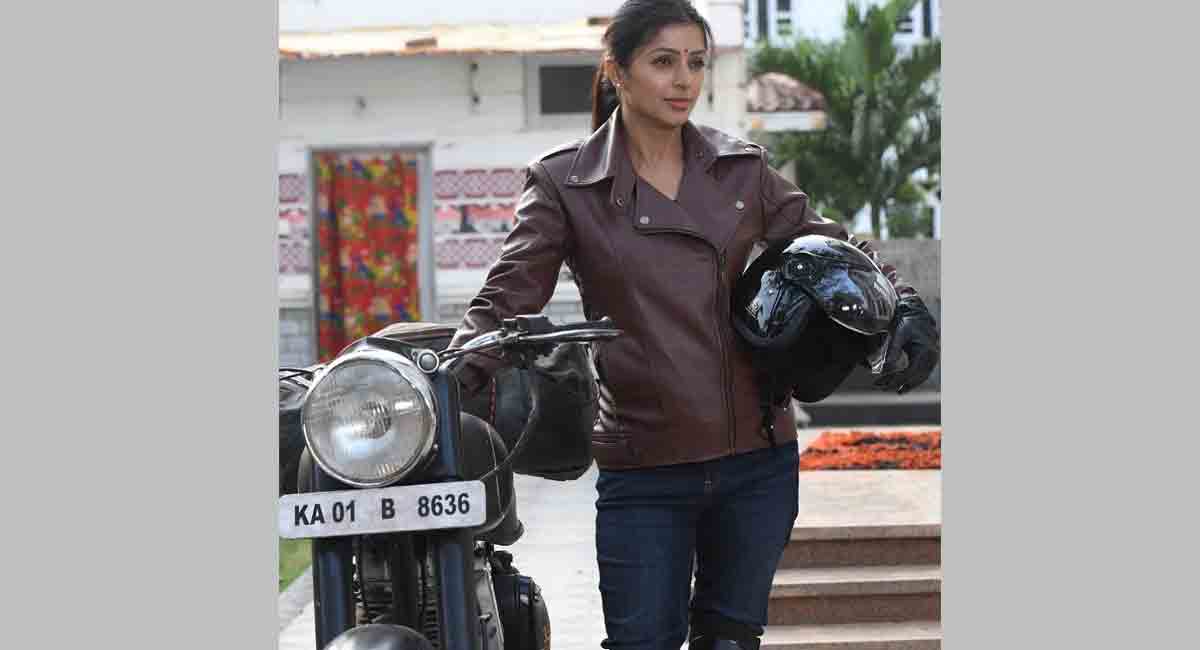 Bhumika Chawla turns biker for ‘Idhe Maa Katha’