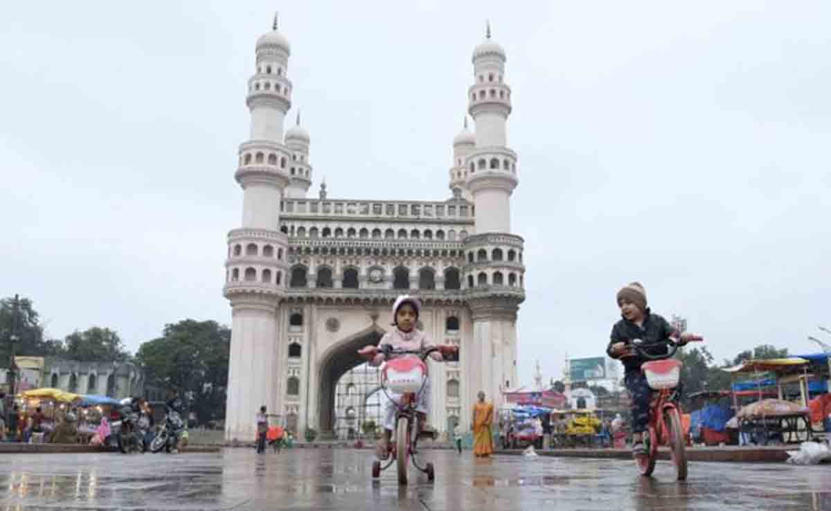 Sunday Funday on the cards at Hyderabad’s Charminar too