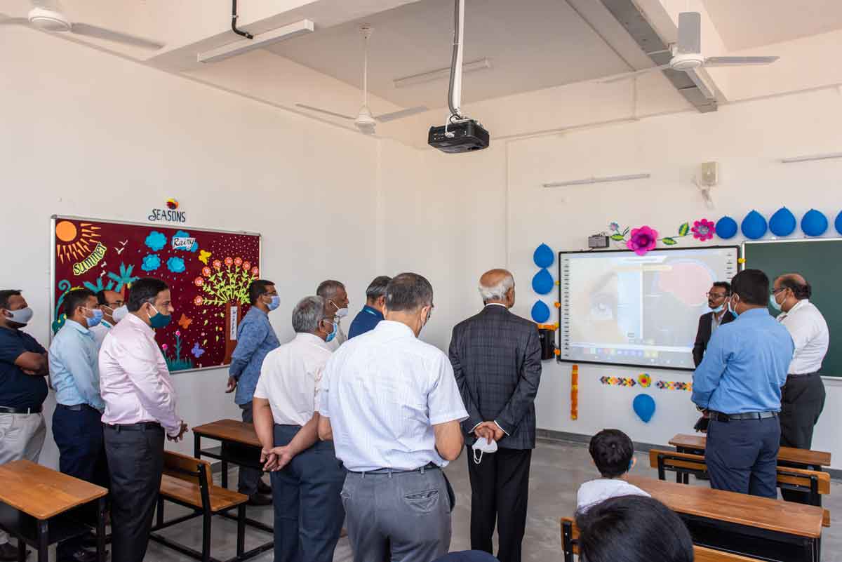 Cyient sets up digital classrooms, library at DAV School in IIT-H Campus