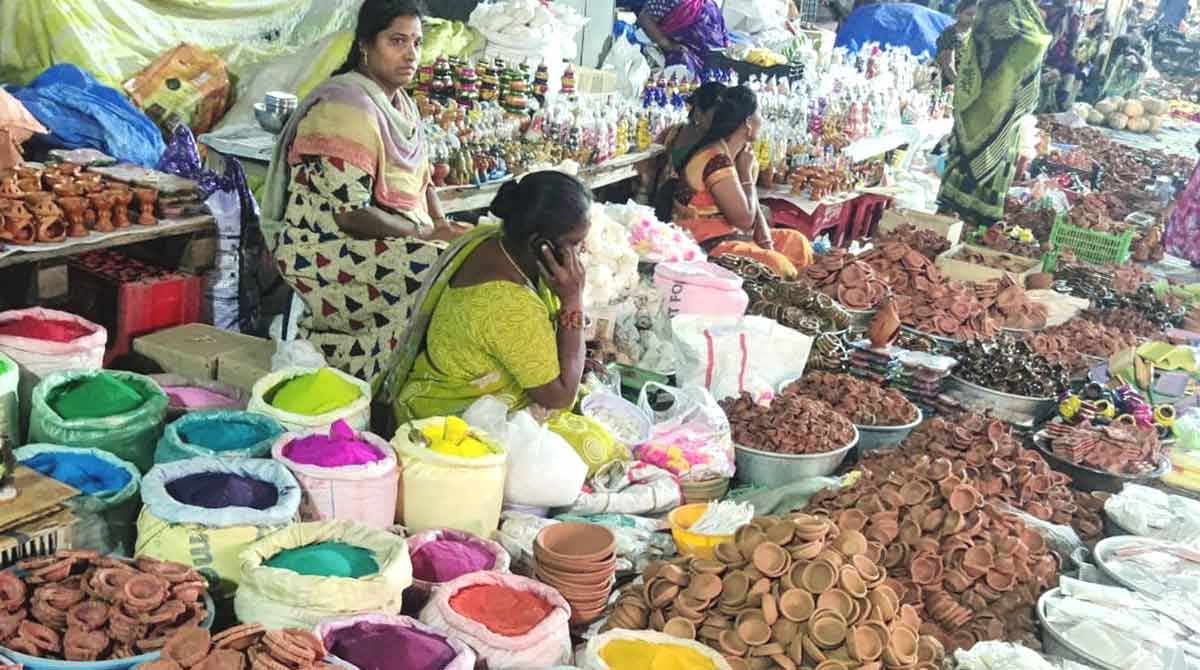 Diyas, dolls and all things local