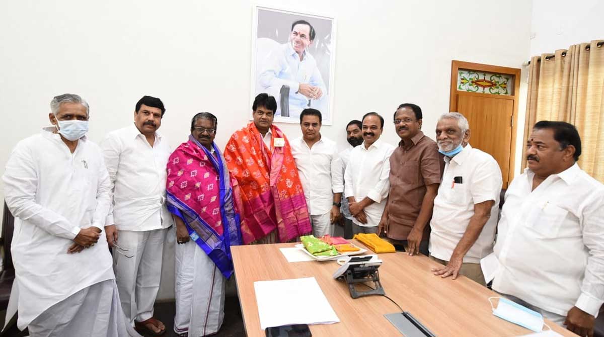 DMK MPs meet KT Rama Rao, seek support to abolish NEET