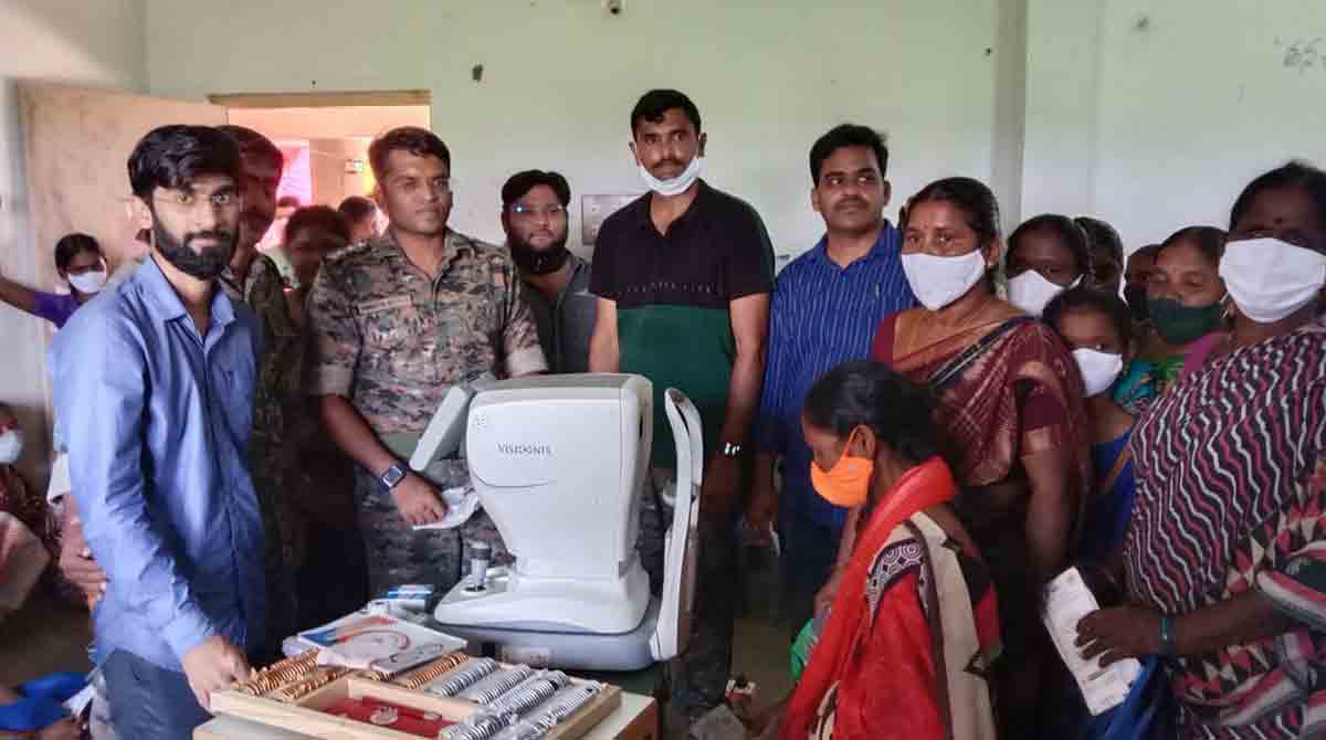 Police hold eye check camp for tribals in Kothagudem