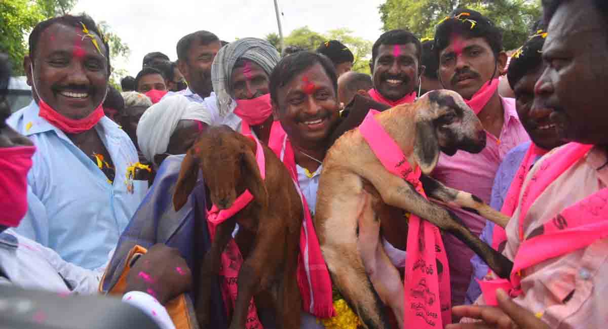 Will make Huzurabad a model constituency: Gellu Srinivas Yadav