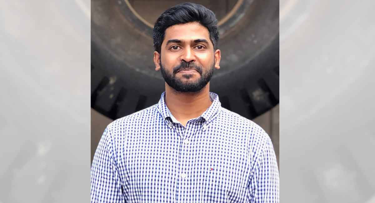 Hyderabad lad curates workshops to bridge the gap in art industry