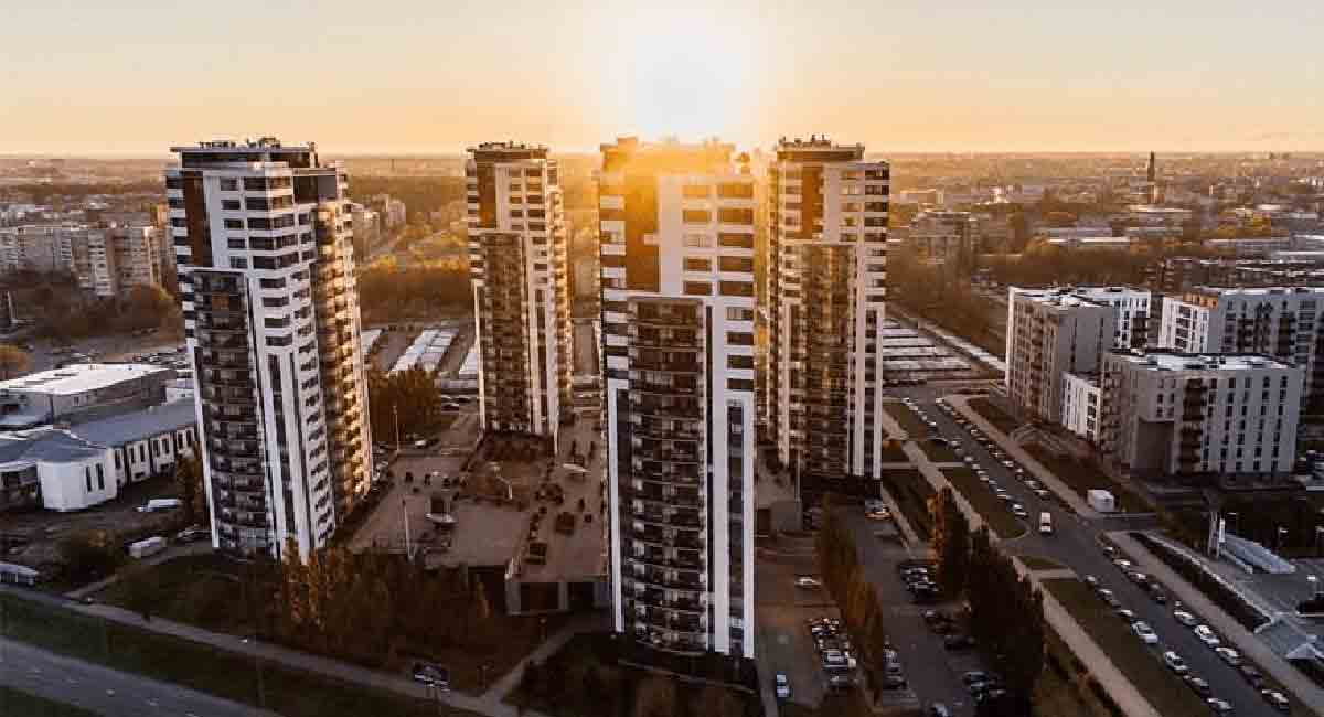 Hyderabad among top markets in new project launches, online searches: Square Yards