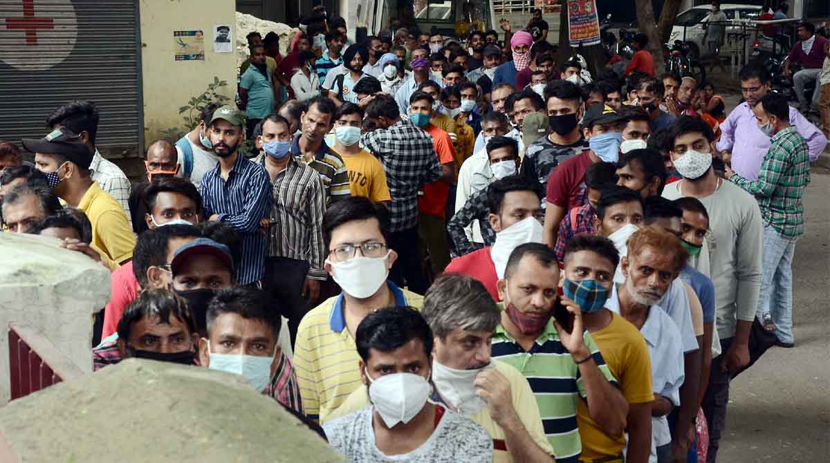 India reports 18,833 new COVID-19 cases in last 24 hrs