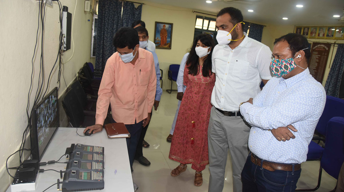 Huzurabad by-poll: Collector inspects counting arrangements in SRR College