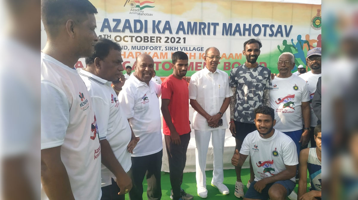 Podium for MLRIT students in mini marathon held by Secunderabad Cantt