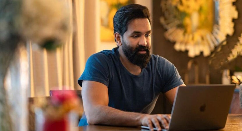 Manchu Vishnu describes Allu Arjun a good friend, says he is jealous of ‘Pushpa’