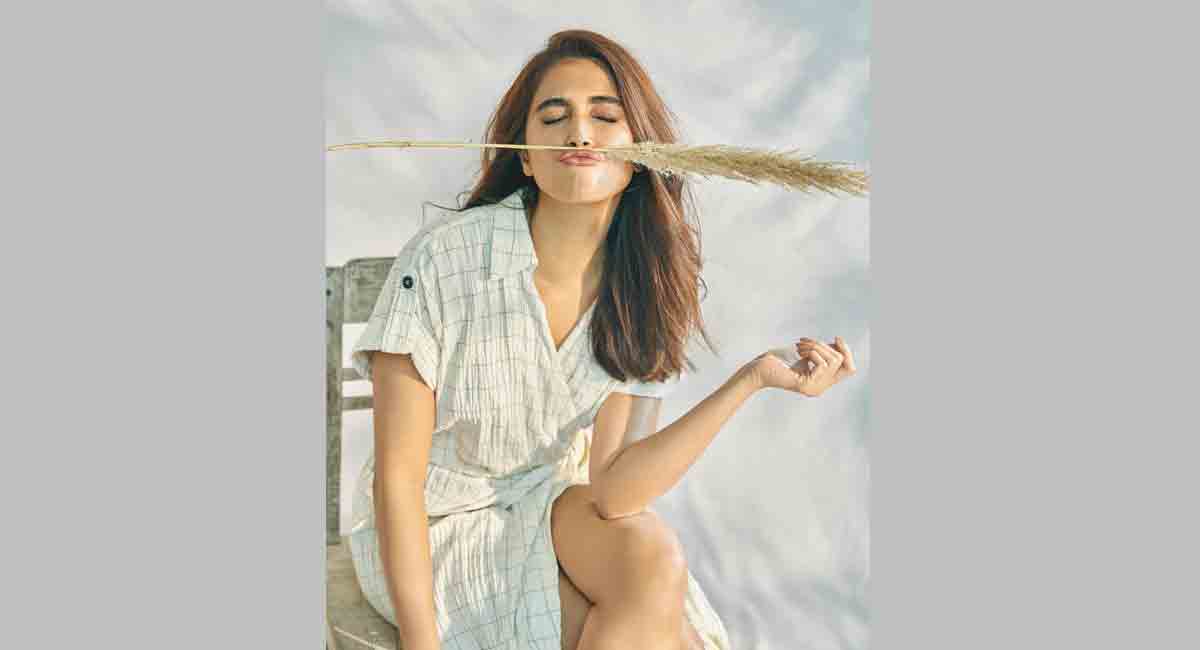 Pooja Hegde reveals about getting a message from Chiranjeevi