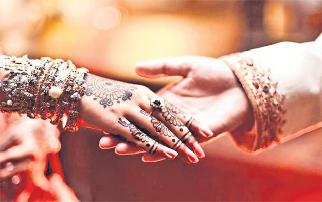 Muslim marriage is a contract and not sacrament unlike a Hindu marriage: Karnataka High Court