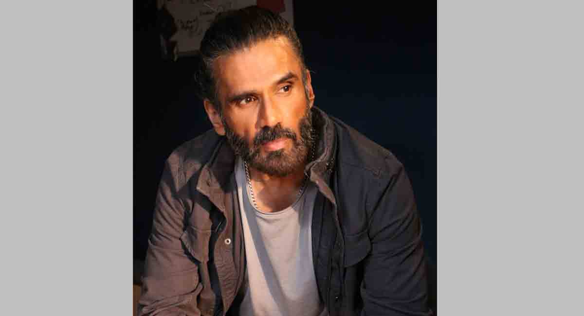 Sunil forays into OTT with ‘Invisible Woman’