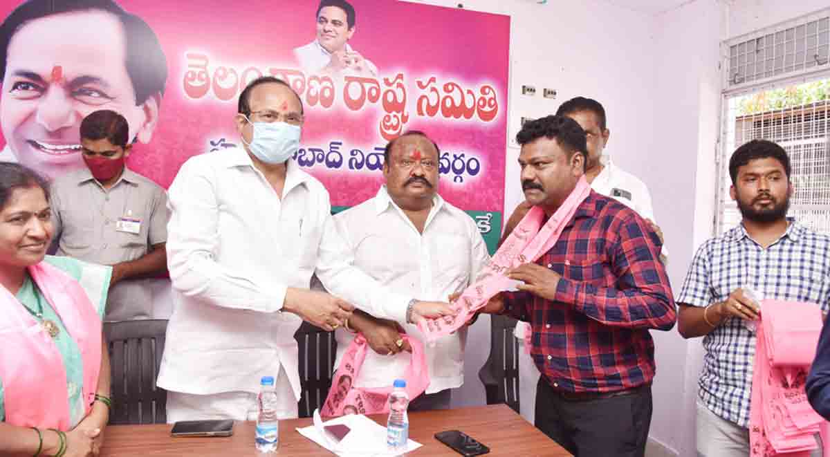 TRS garners massive support in Huzurabad