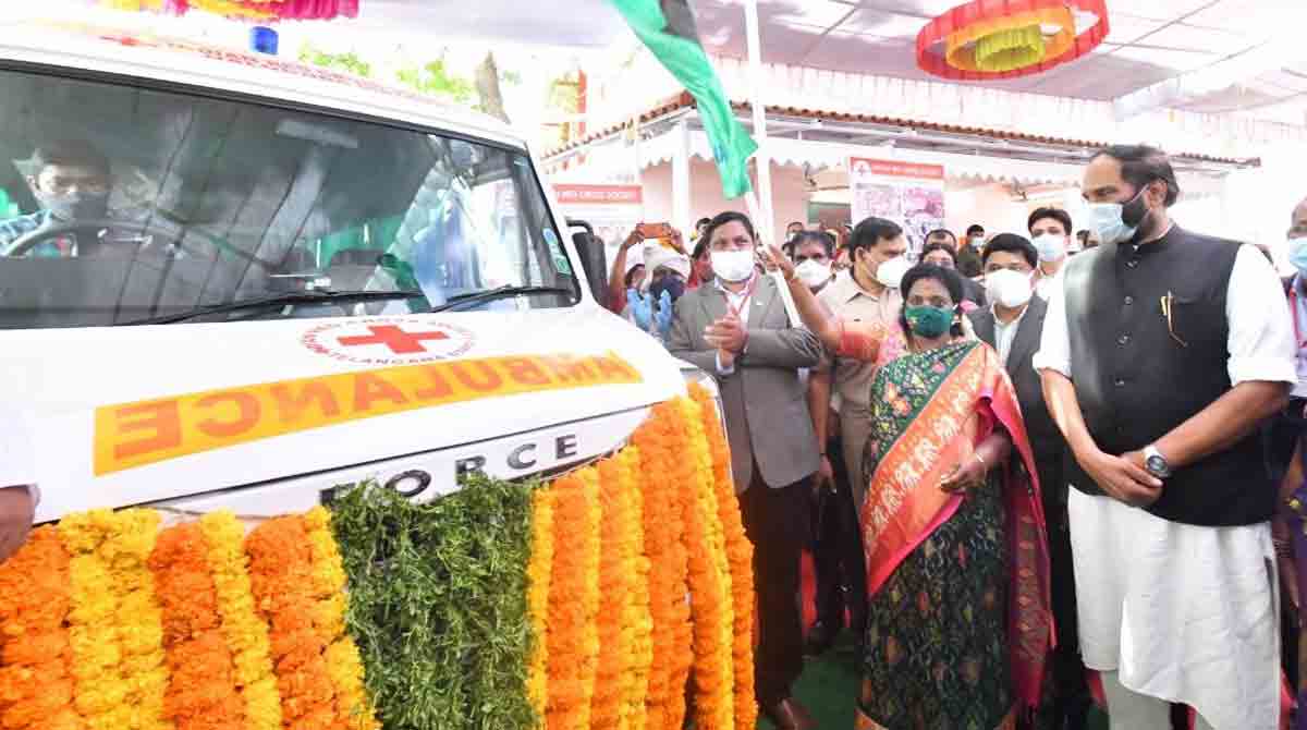 Governor asks NGOs to respond quickly to help people in trouble