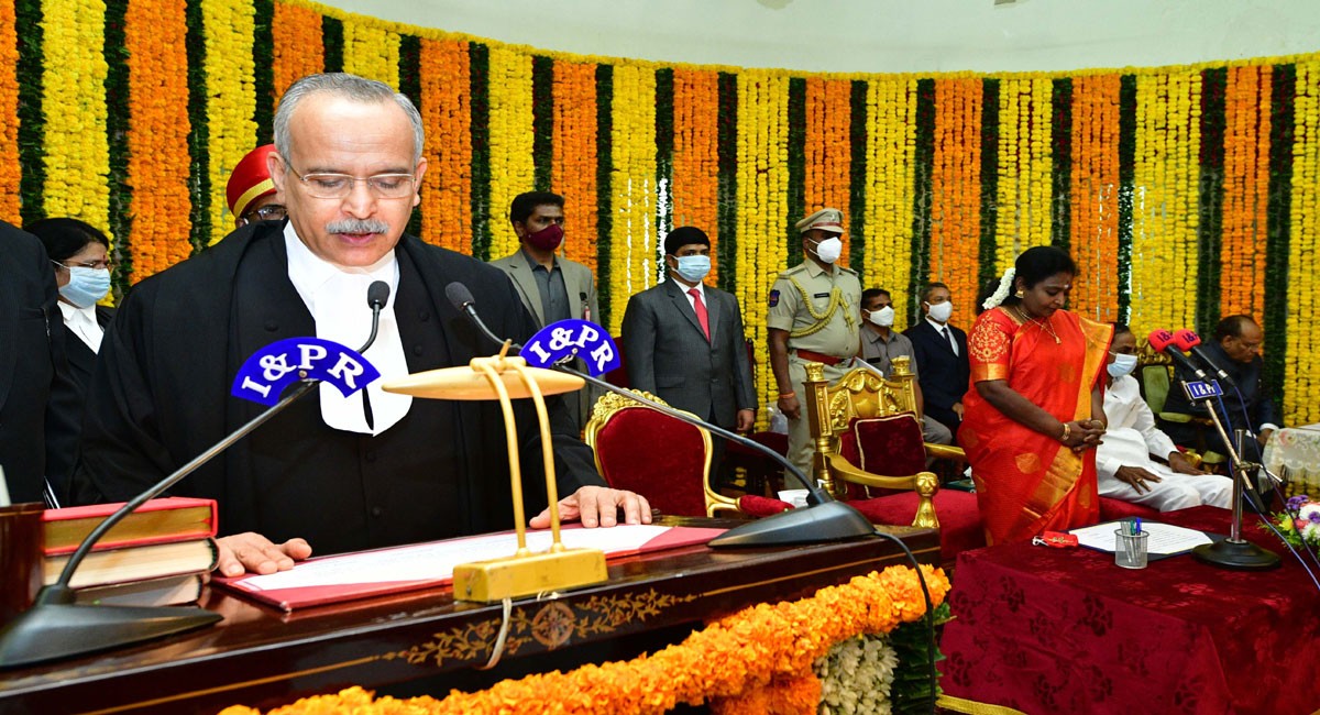 Justice Satish Chandra Sharma takes oath as Chief Justice of Telangana High Court
