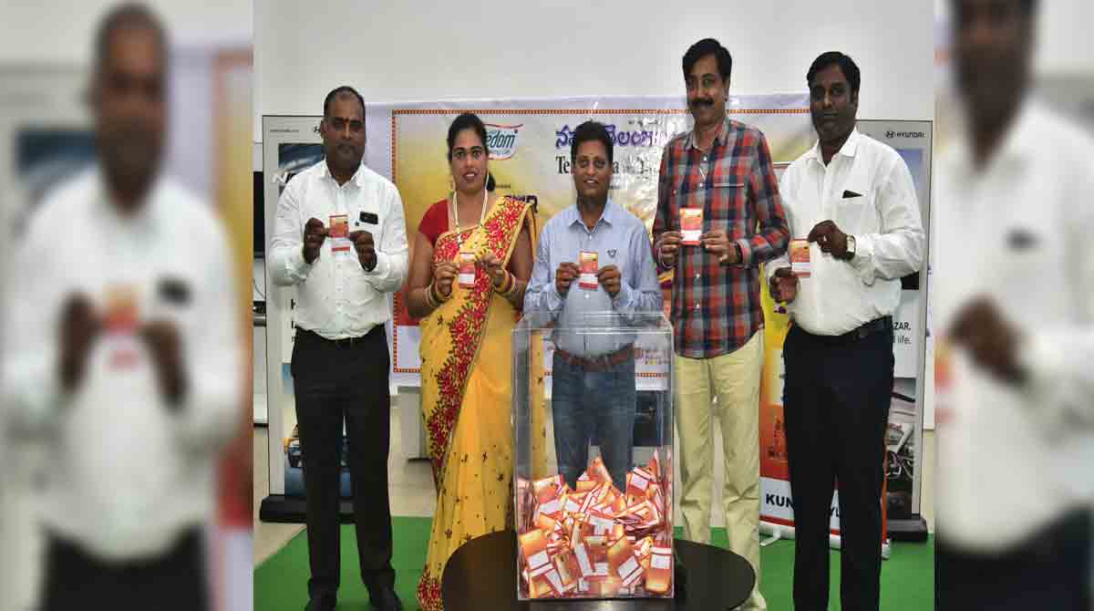 Dasara Shopping Bonanza: Shopping brings good fortune for homemaker