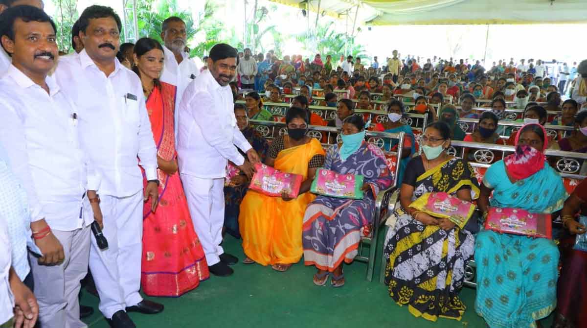 Fruits of economic growth of Telangana reaching its people: Energy Minister