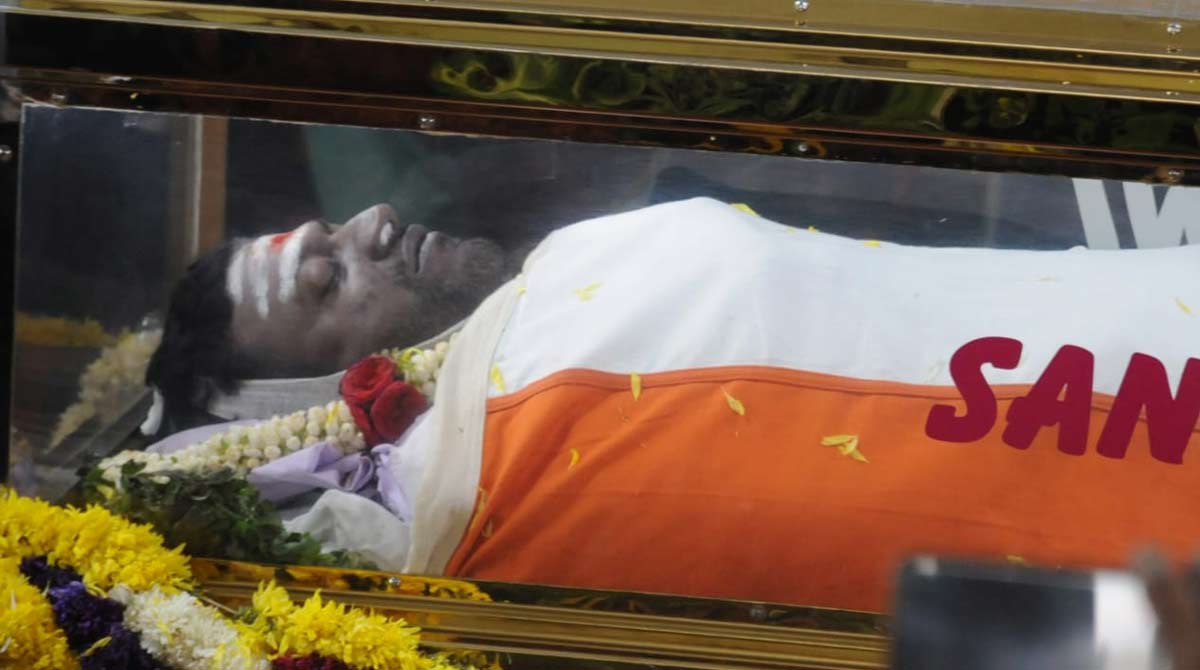 Kannada film industry bids tearful adieu to superstar Puneeth Rajkumar