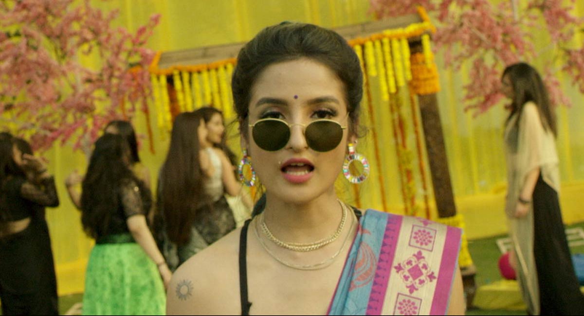 6 ethnic looks that you can rock this festive and wedding season