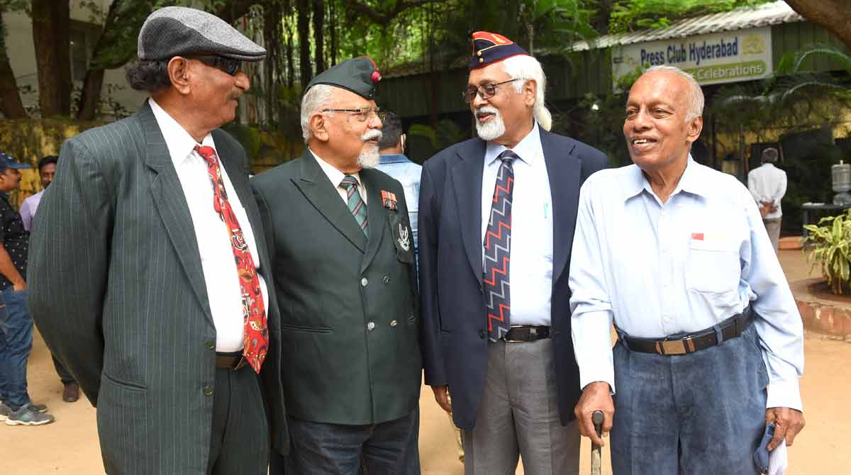 War veterans battle for pension