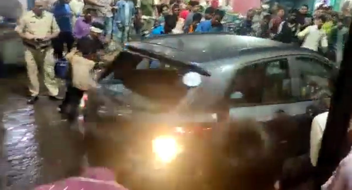 Watch: Four hurt as speeding car rams into Durga procession in Bhopal