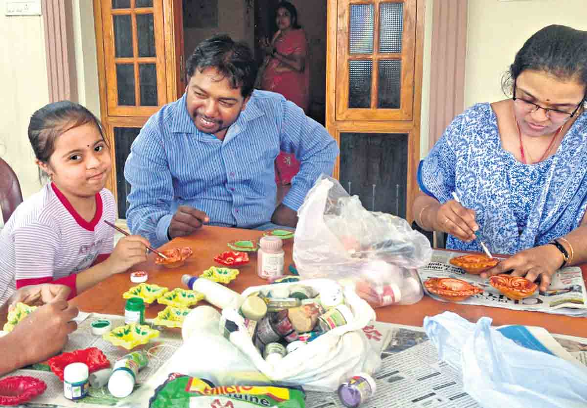 Celebrate this Diwali with ‘special’ diyas