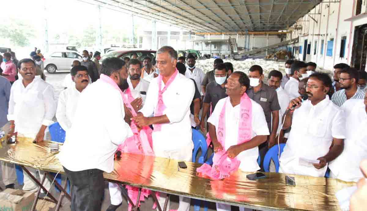 BJP, Cong in secret pact in Huzurabad: Harish Rao