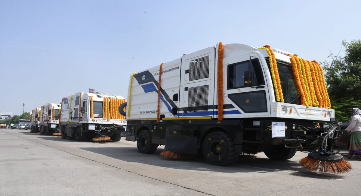 Self-propelled machines to keep Hyderabad’s ORR clean