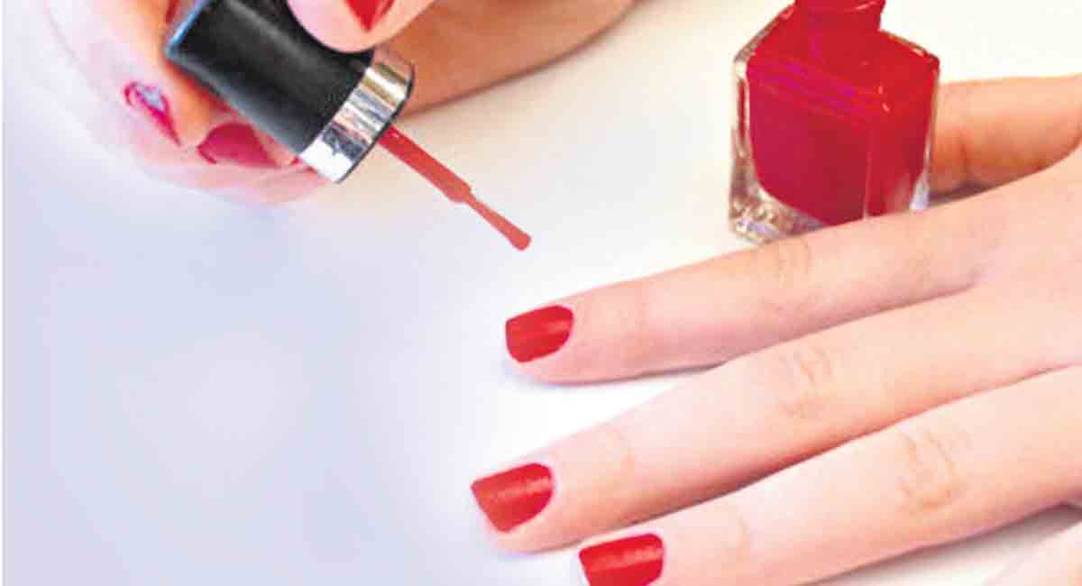 Tips to make nail polish last longer