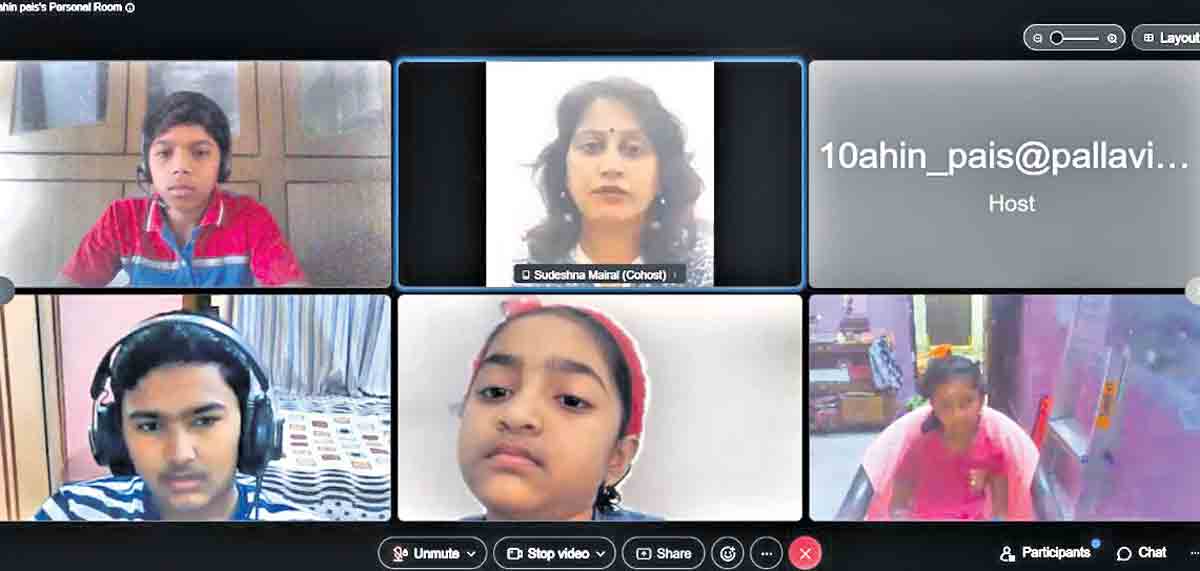 Pallavi Aware International School students explain tricks and shortcuts
