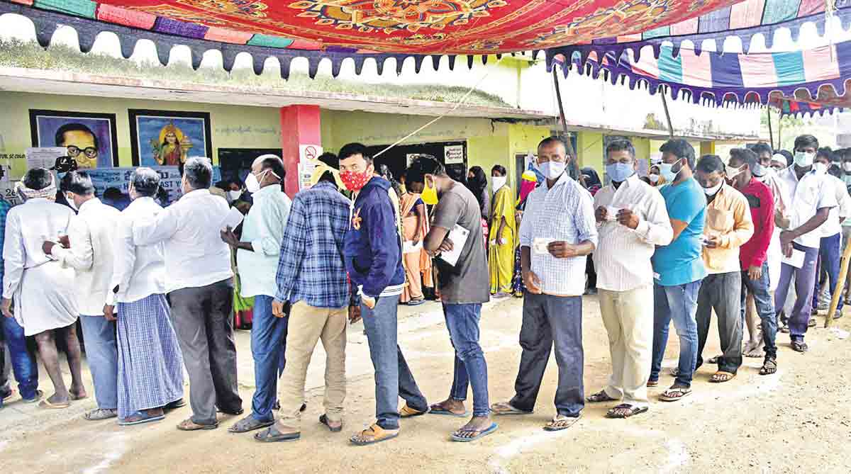 Huzurabad bypoll: Covid protocol goes for a toss