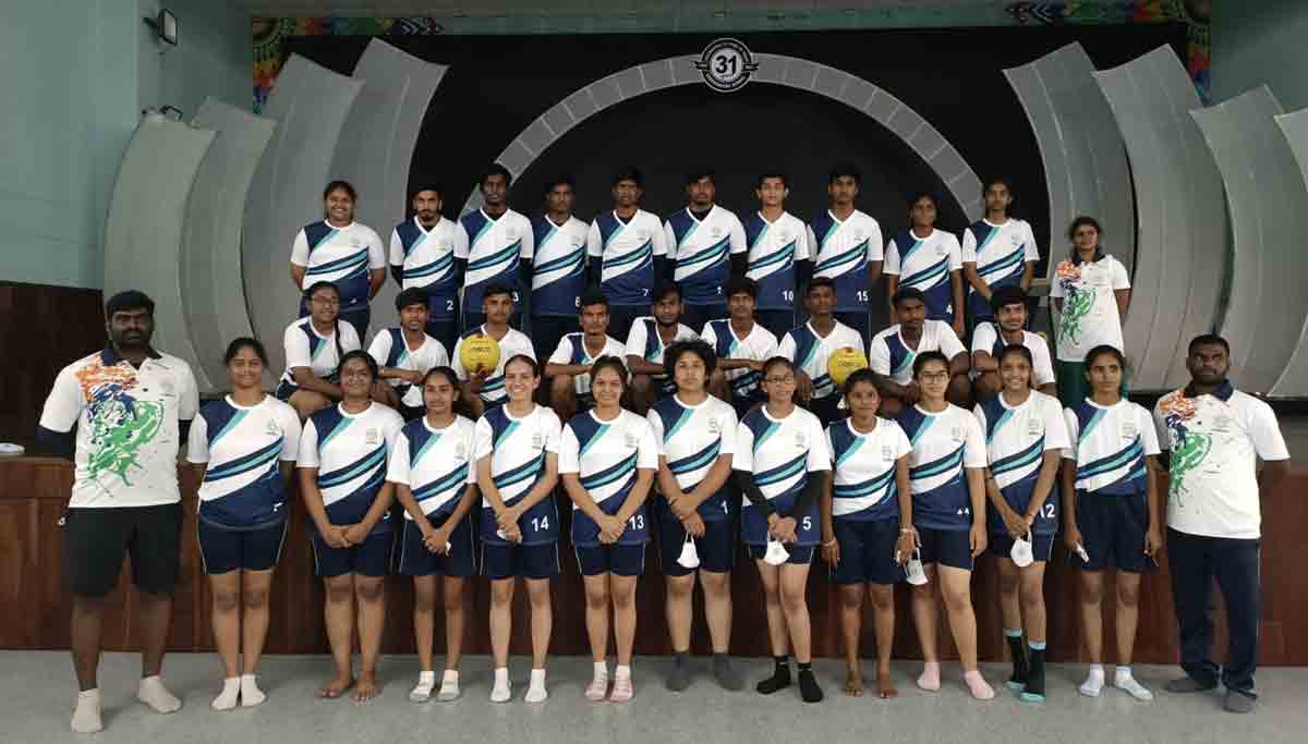 Nithin, Mahitha to lead Telangana Throwball teams